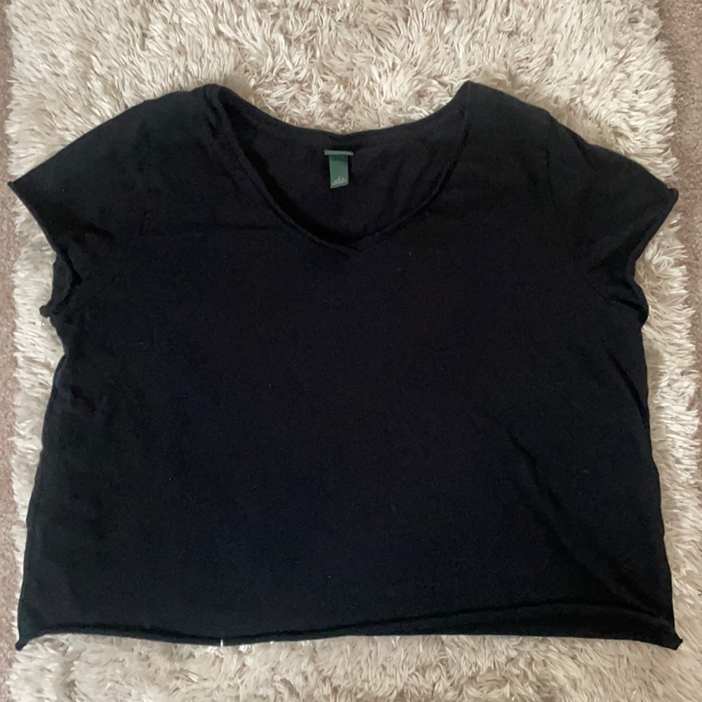 Wild Fable brand size small black cropped T-shirt
